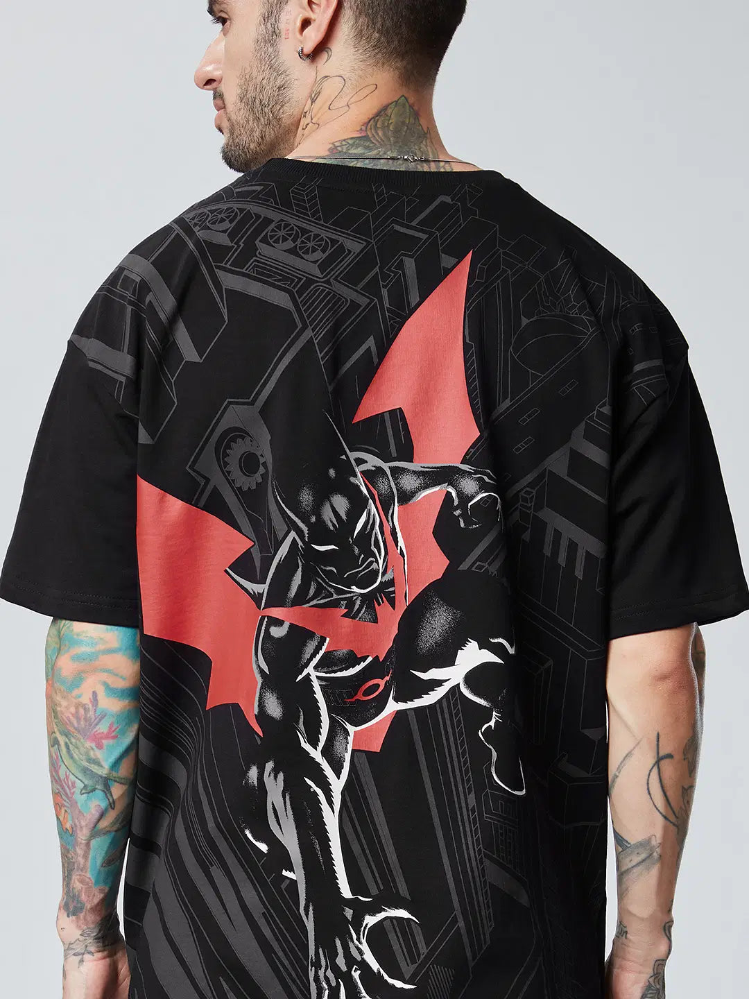 DC: Batman Beyond T-Shirt