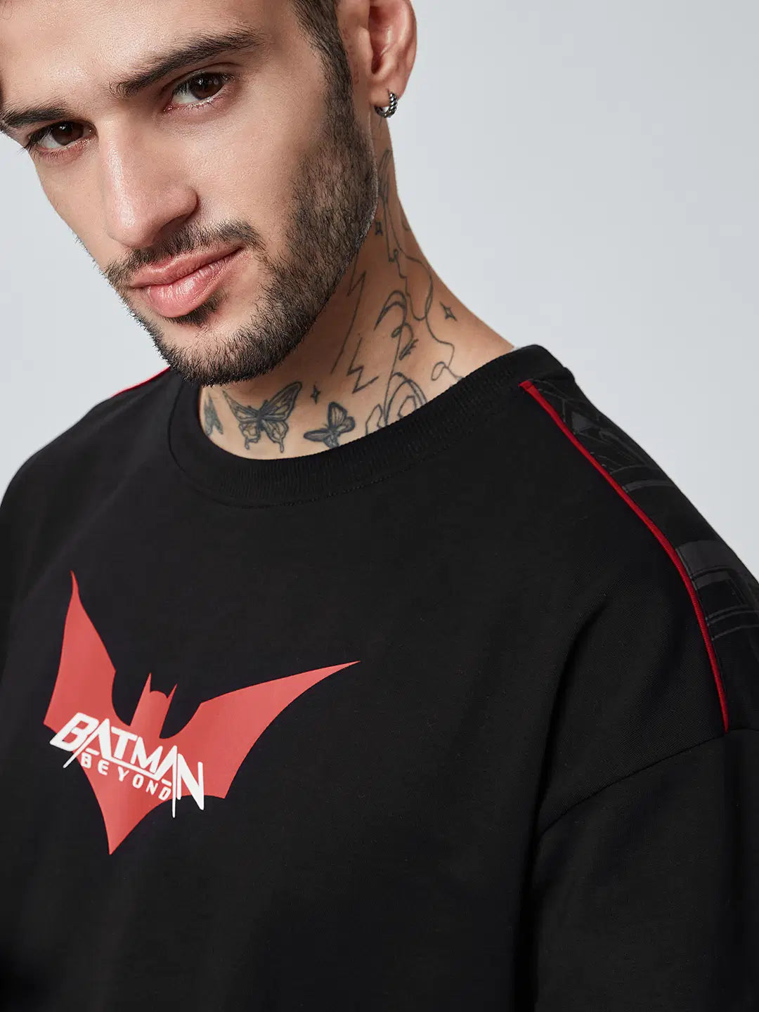 DC: Batman Beyond T-Shirt