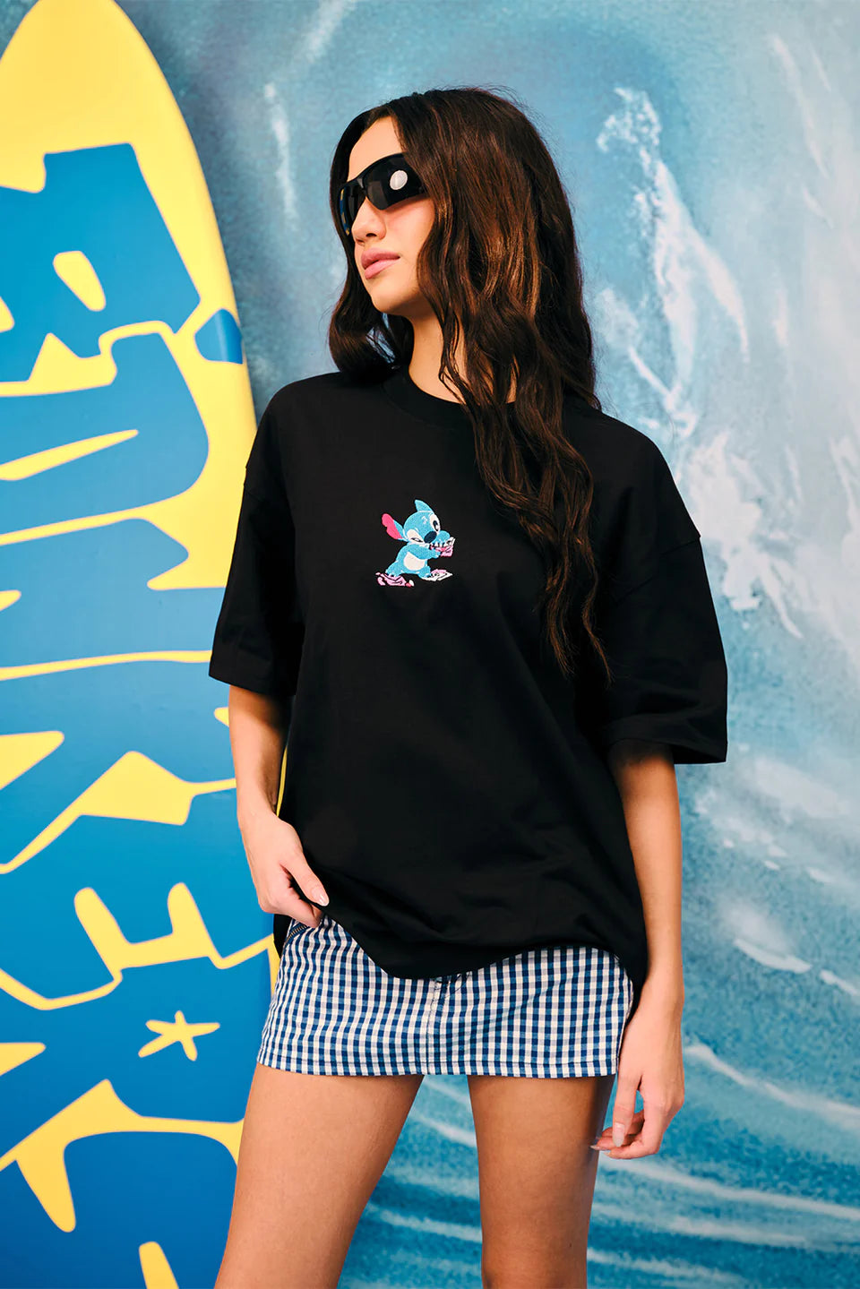 Friend in Need Oversized T-shirt Unisex