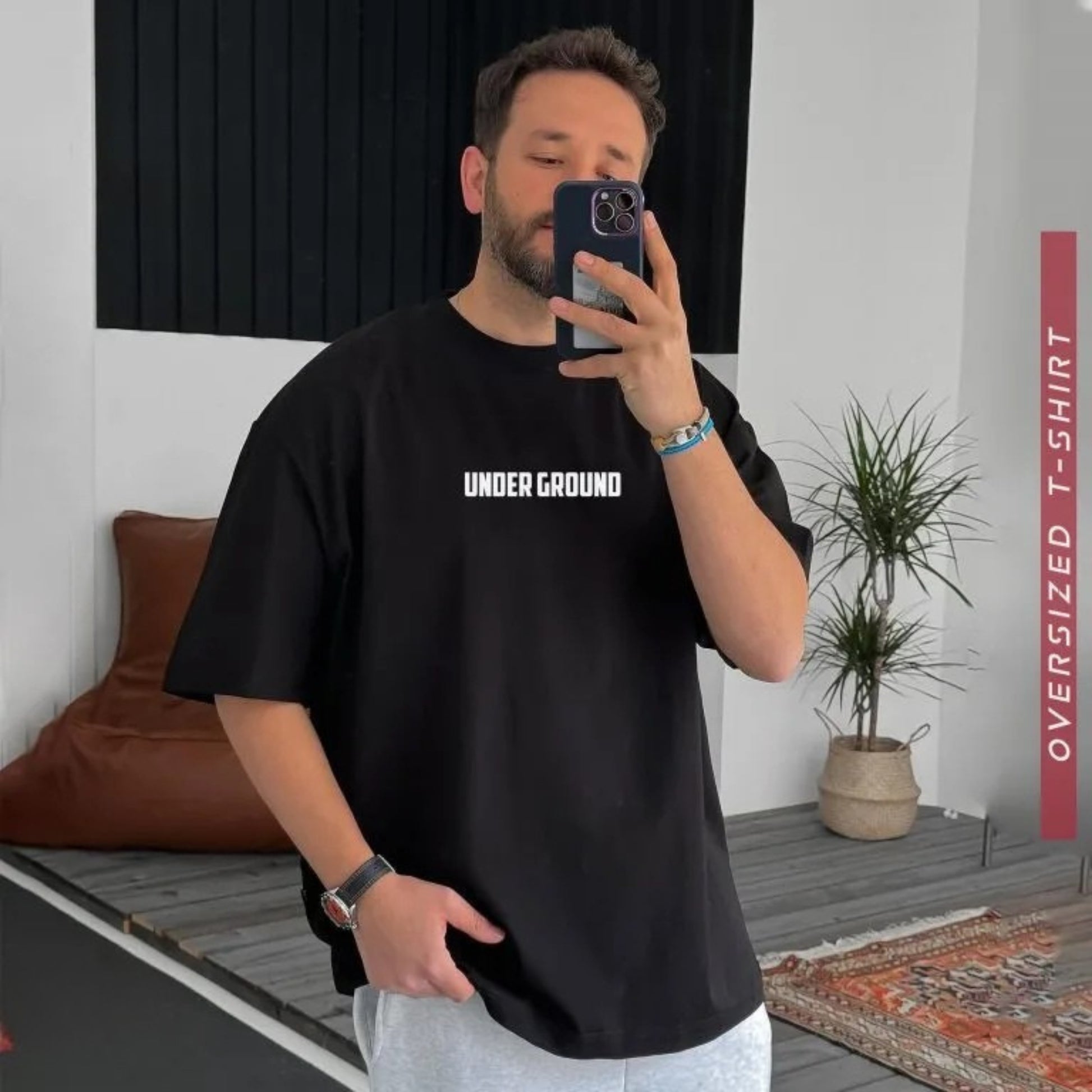 Under Ground I Black Oversize T-Shirt